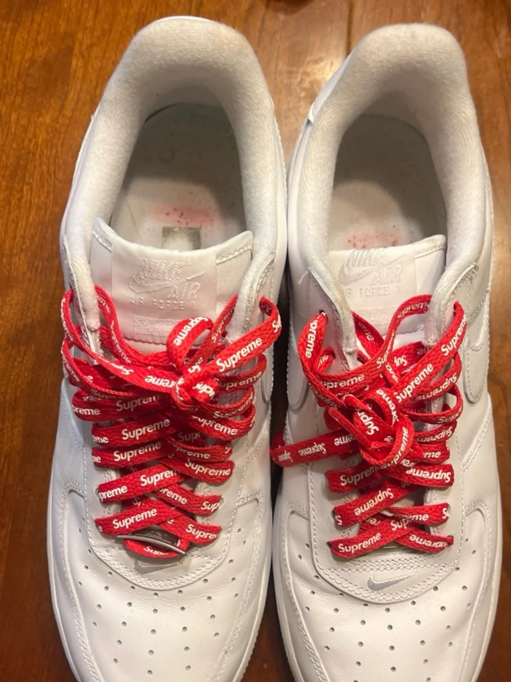 Nike men’s ' White Sneakers with Red Supreme Laces